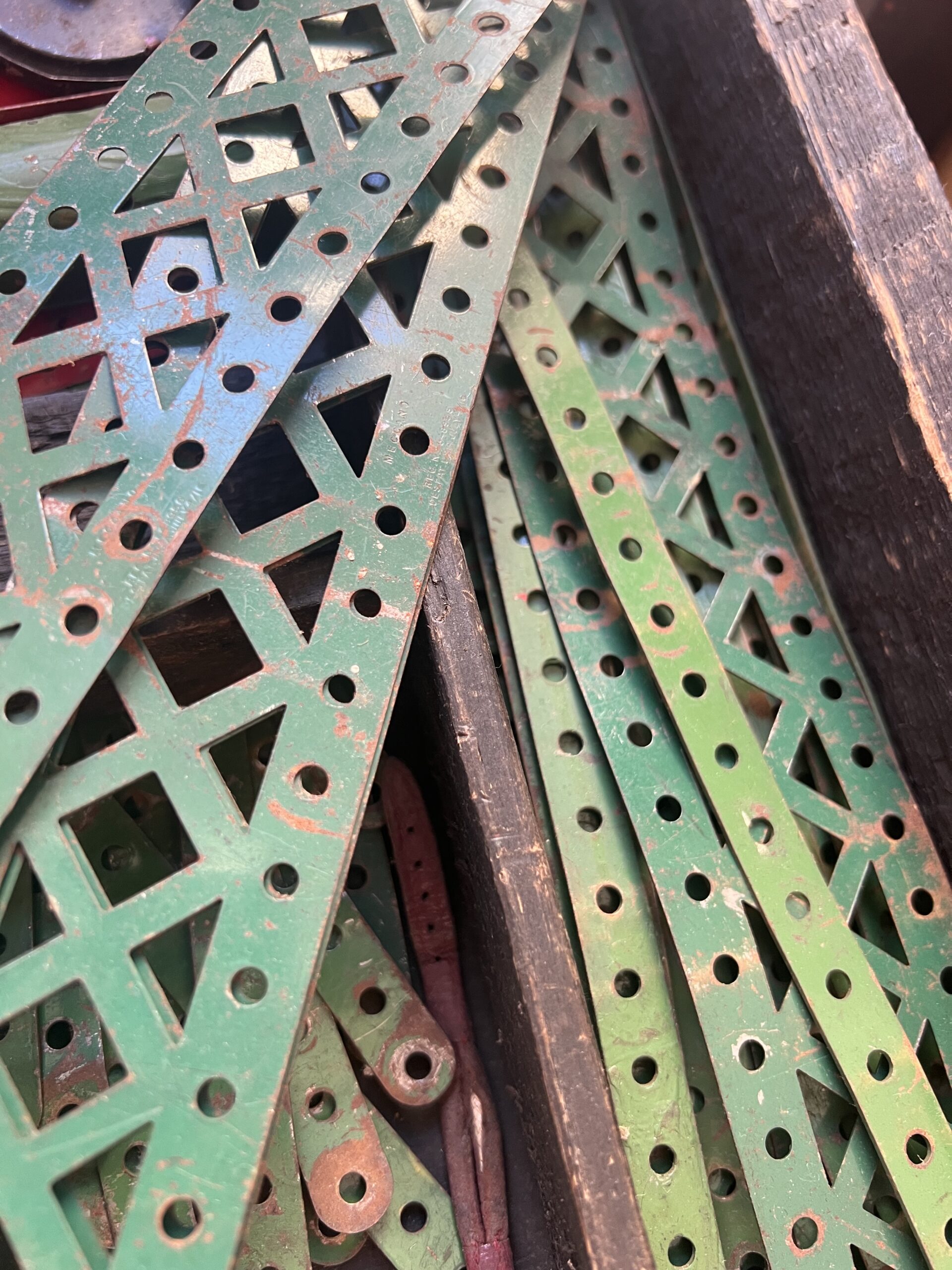 Vintage Meccano Construction Set - Image 6